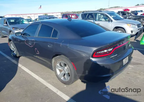 2016 Dodge Charger Sxt z USA, uszkodzony, nr VIN 2C3CDXHG4GH215063